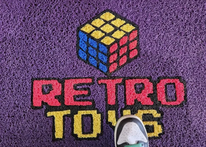 alfombra calada retro toys